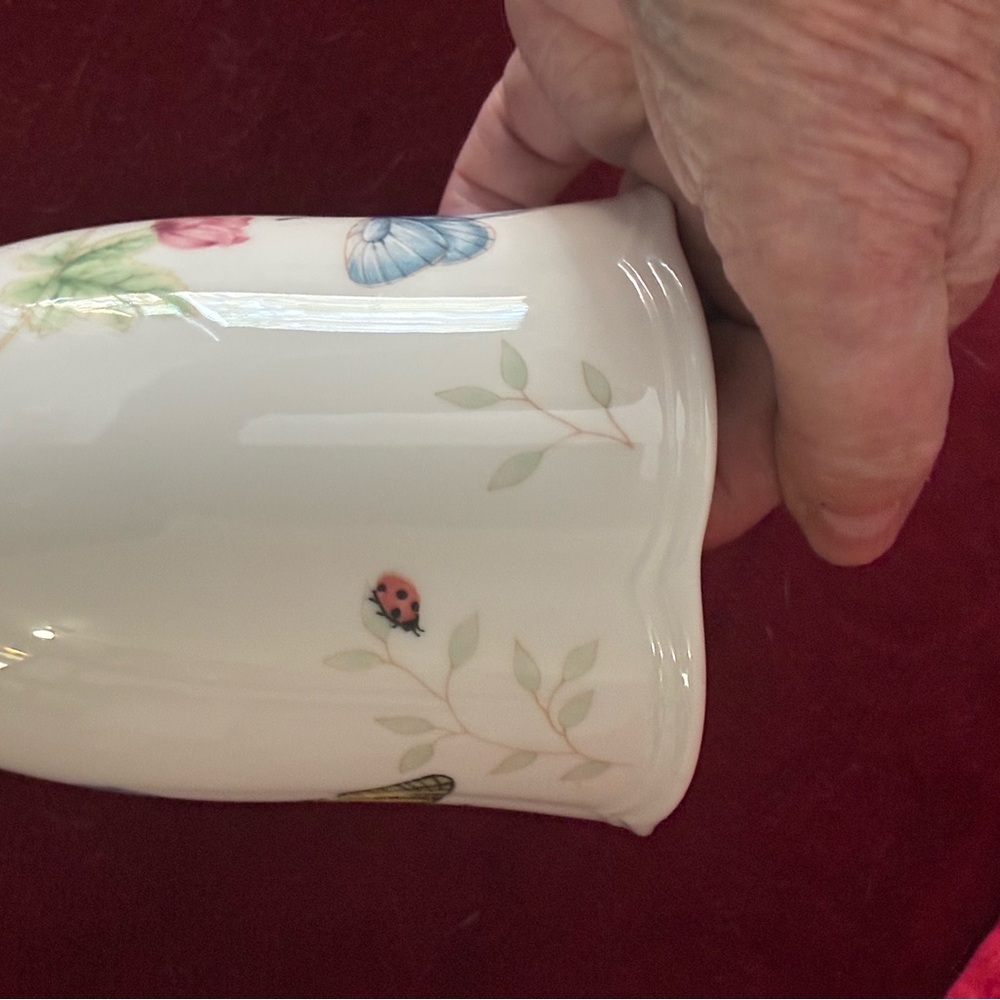 Butterfly Meadow Ceramic Mugs - (Set of 5) Swallowtail Design 4.24” high - Picture 5 of 7